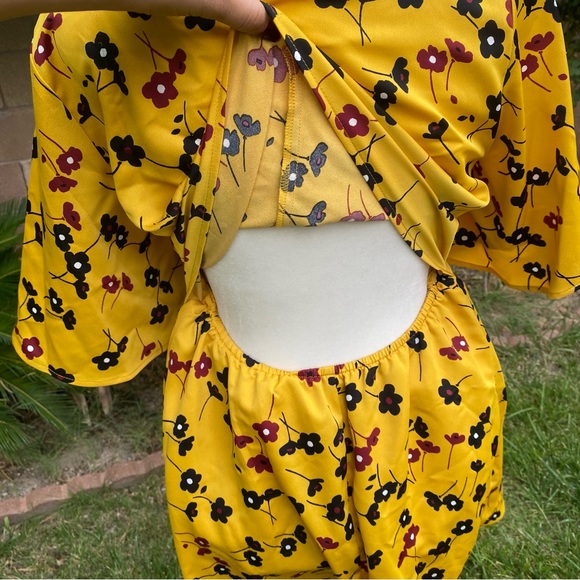 BCBGeneration Yellow Floral Ditzy Spring Bolero Skater Dress - Picture 6 of 8